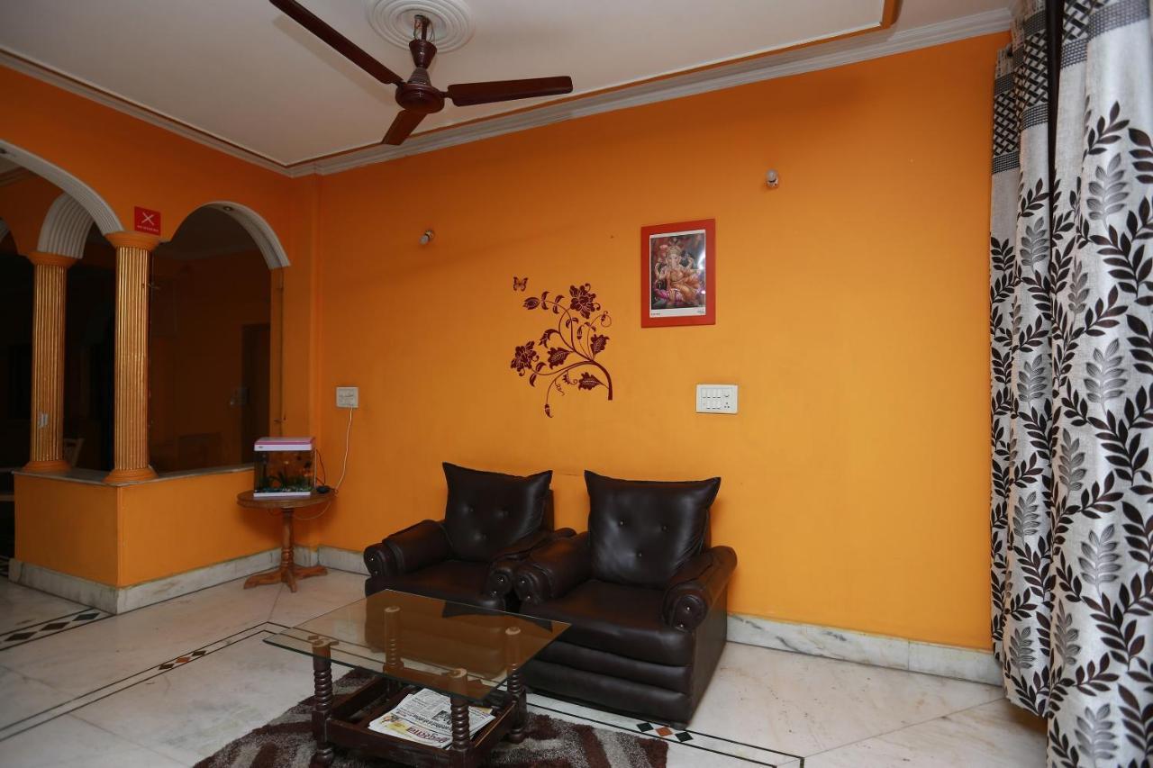 Oyo 11752 Hotel Sun Palace Residency Indirapuram Exterior photo