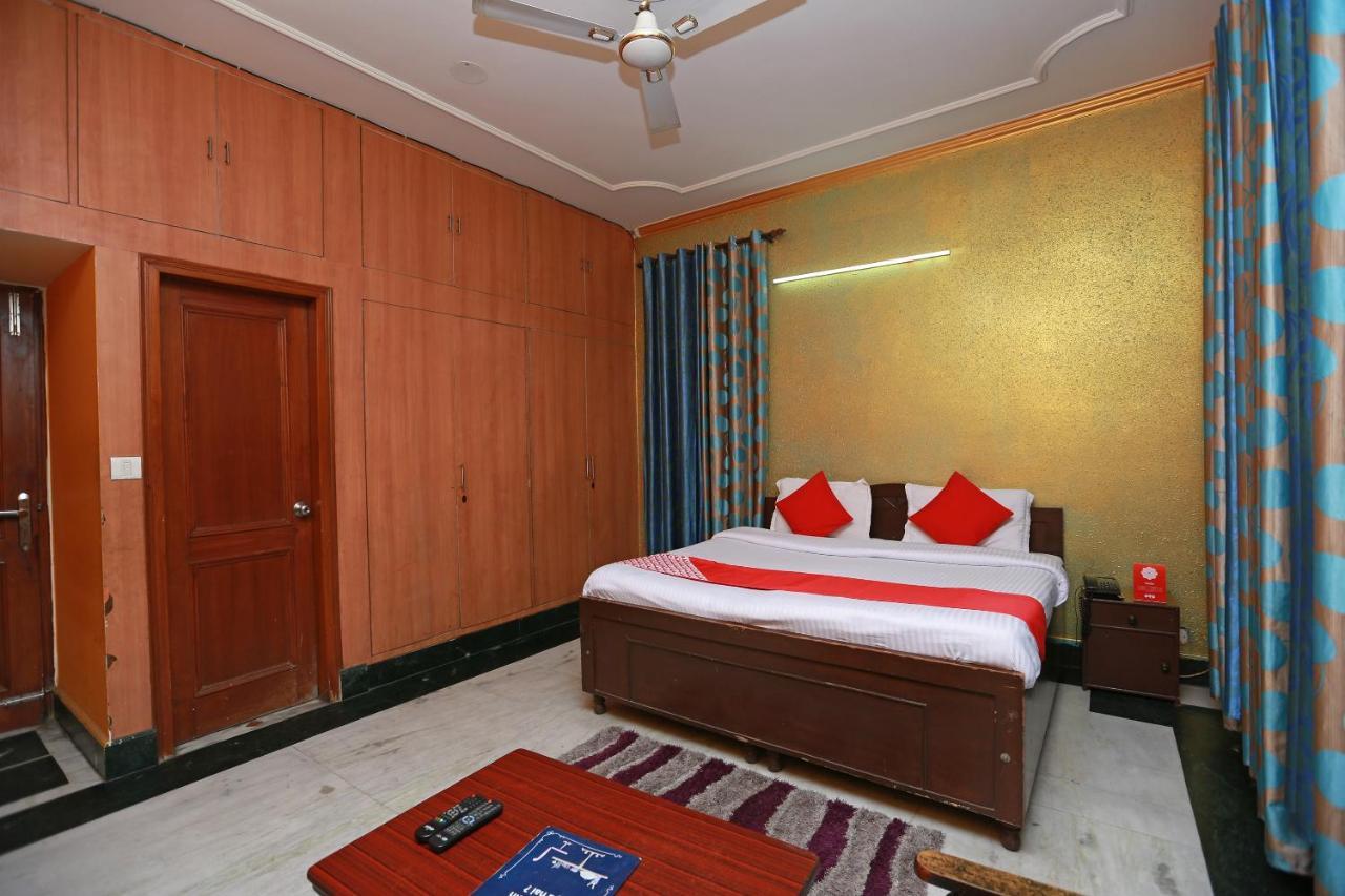 Oyo 11752 Hotel Sun Palace Residency Indirapuram Exterior photo